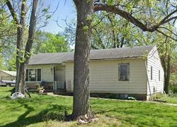 E 41st St, Des Moines IA