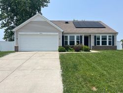 Pre-foreclosure in  WILLOWBROOK DR Columbus, IN 47203
