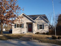 Pre-foreclosure in  A ST Franklin, IN 46131