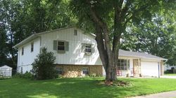 Pre-foreclosure in  S WESTWOOD DR Bloomington, IN 47403