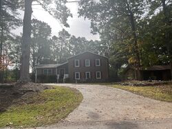 Pre-foreclosure in  BROWNLEE LN SW Lilburn, GA 30047