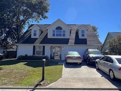 Pre-foreclosure in  CREEKSIDE DR Saint Marys, GA 31558