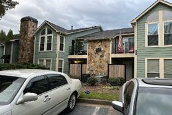 Pre-foreclosure Listing in CANYON POINT CIR ROSWELL, GA 30076