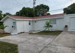 Pre-foreclosure in  59TH ST West Palm Beach, FL 33407