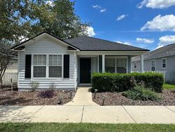 Pre-foreclosure in  NW 27TH ST Gainesville, FL 32605