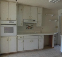 Pre-foreclosure in  LONG ST Lakeland, FL 33801