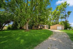 Pre-foreclosure Listing in W MAIN ST TWIN LAKES, WI 53181