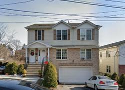Pre-foreclosure in  GARDEN AVE Mount Vernon, NY 10553