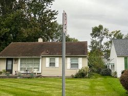 Pre-foreclosure in  INKSTER RD Livonia, MI 48152