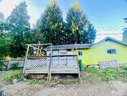 Pre-foreclosure in  SE PETROVITSKY RD Renton, WA 98058