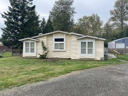 Pre-foreclosure in  HOLLYWOOD AVE Bellingham, WA 98225