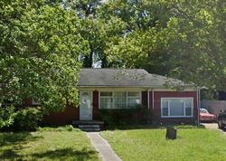 Pre-foreclosure in  WEDGEWOOD DR Norfolk, VA 23518