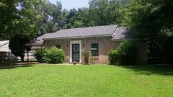 Pre-foreclosure in  AGATE CV Memphis, TN 38127