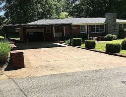 Pre-foreclosure Listing in SARVIS ST CAMDEN, TN 38320