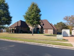 Pre-foreclosure in  STANSBURY LN Arlington, TN 38002