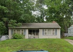 Pre-foreclosure in  GOODVIEW AVE Akron, OH 44305