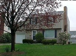 Pre-foreclosure in  MANOR AVE SW Canton, OH 44710