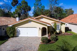 Pre-foreclosure in  OSPREY LN Winter Springs, FL 32708