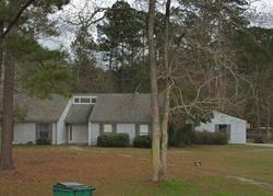Pre-foreclosure in  DOVE DR Slidell, LA 70461