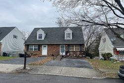 Pre-foreclosure in  W PITTSTON ST Allentown, PA 18103