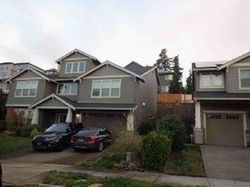 Pre-foreclosure in  SE VERLIE ST Happy Valley, OR 97086