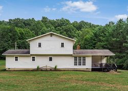 Pre-foreclosure Listing in STICKLE RD SAINT LOUISVILLE, OH 43071