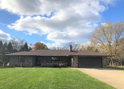 Pre-foreclosure Listing in LONG RD AVON, OH 44011