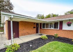 Pre-foreclosure in  CLAYBECK DR Dayton, OH 45424