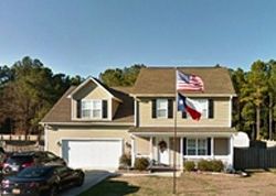 Pre-foreclosure in  TRAPPERS RD Hubert, NC 28539