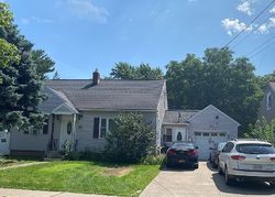 Pre-foreclosure in  FLORACK ST Rochester, NY 14621