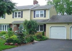 Pre-foreclosure in  ROLLING HILLS DR Meriden, CT 06451