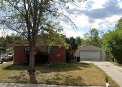 Pre-foreclosure in  DEWEESE DR Lincoln, NE 68504