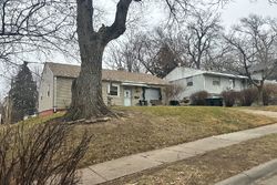 Pre-foreclosure in  HASCALL ST Omaha, NE 68105