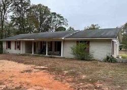 Pre-foreclosure in  E CHERRY ST Columbus, MS 39702