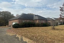 Pre-foreclosure in  GOLDEN HARVEST DR New Market, AL 35761