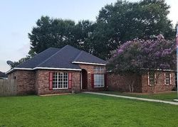 Pre-foreclosure in  ASHFORD LN Youngsville, LA 70592