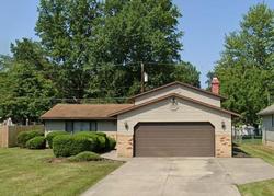 Pre-foreclosure in  INDEPENDENCE DR Lorain, OH 44053