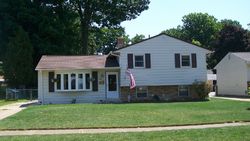 Pre-foreclosure in  GOLDENROD DR Mentor, OH 44060