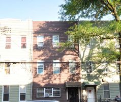 Pre-foreclosure in  LINDEN ST Brooklyn, NY 11237