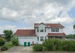 Pre-foreclosure in  S WOODLAND DR Radcliff, KY 40160