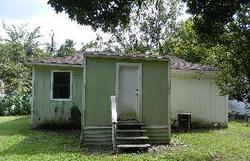 Pre-foreclosure in  LOWELL AVE Jacksonville, FL 32254