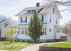 Pre-foreclosure in  E HIGH ST Davenport, IA 52803