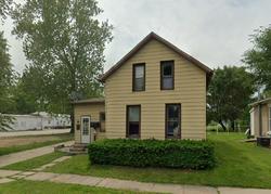 Pre-foreclosure in  15TH ST Fort Madison, IA 52627