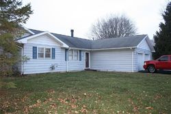 Pre-foreclosure in  N CEDARS RD Seymour, IN 47274