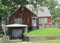 Pre-foreclosure Listing in N 4TH ST ALBION, IL 62806