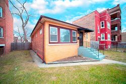 Pre-foreclosure in  S VERNON AVE Chicago, IL 60637