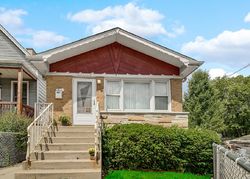 Pre-foreclosure in  N KOSTNER AVE Chicago, IL 60641