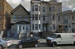 Pre-foreclosure in  SUMMIT AVE Jersey City, NJ 07306