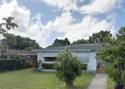 Pre-foreclosure in  SW 1ST AVE Hallandale, FL 33009