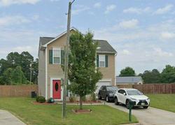 Pre-foreclosure in  CREEKDALE DR Greensboro, NC 27406